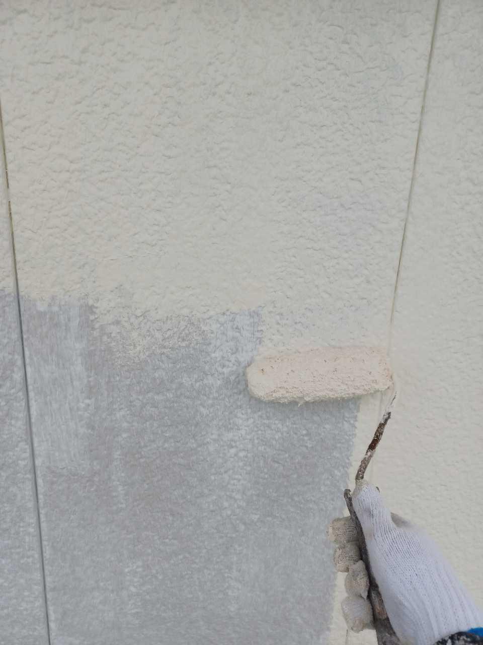 【外壁塗装1】中塗り