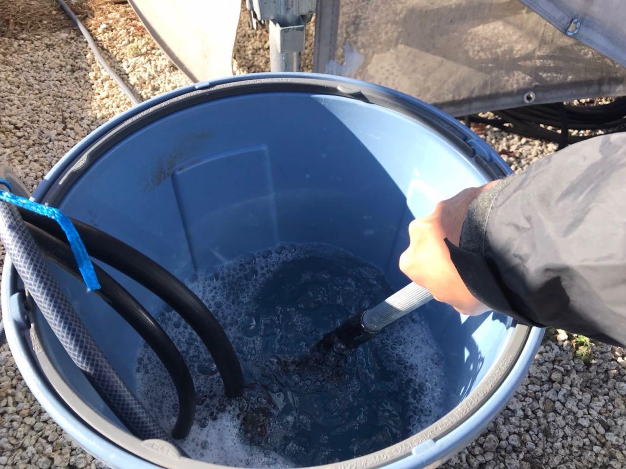 【バイオ洗剤準備】洗浄液攪拌