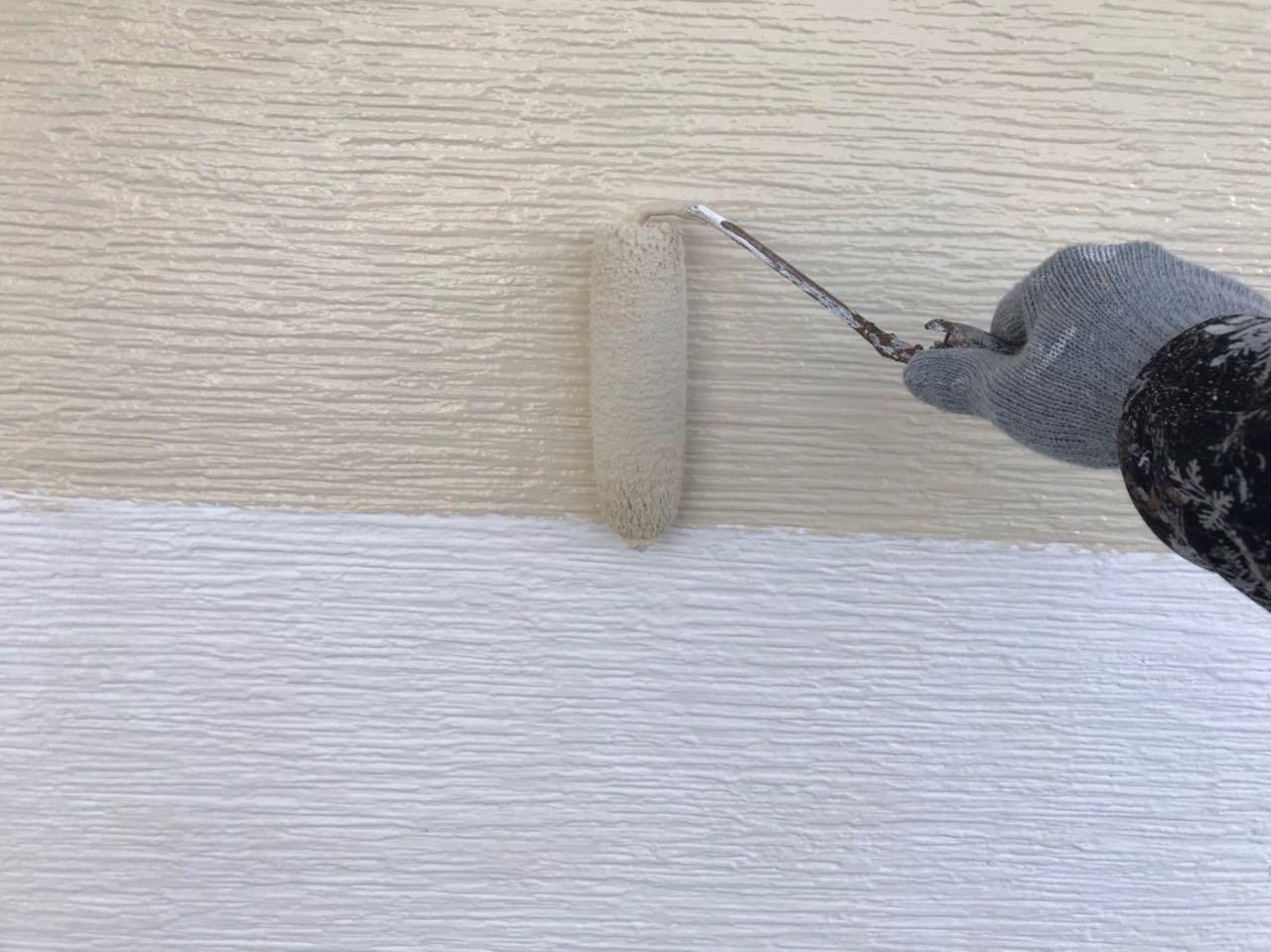 【外壁塗装1】中塗り