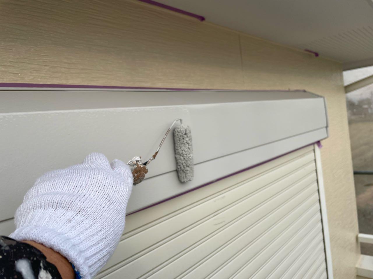 【シャッターボックス塗装】上塗り