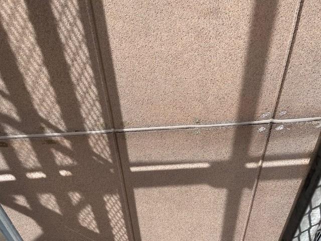 【サイディング補修】パテ