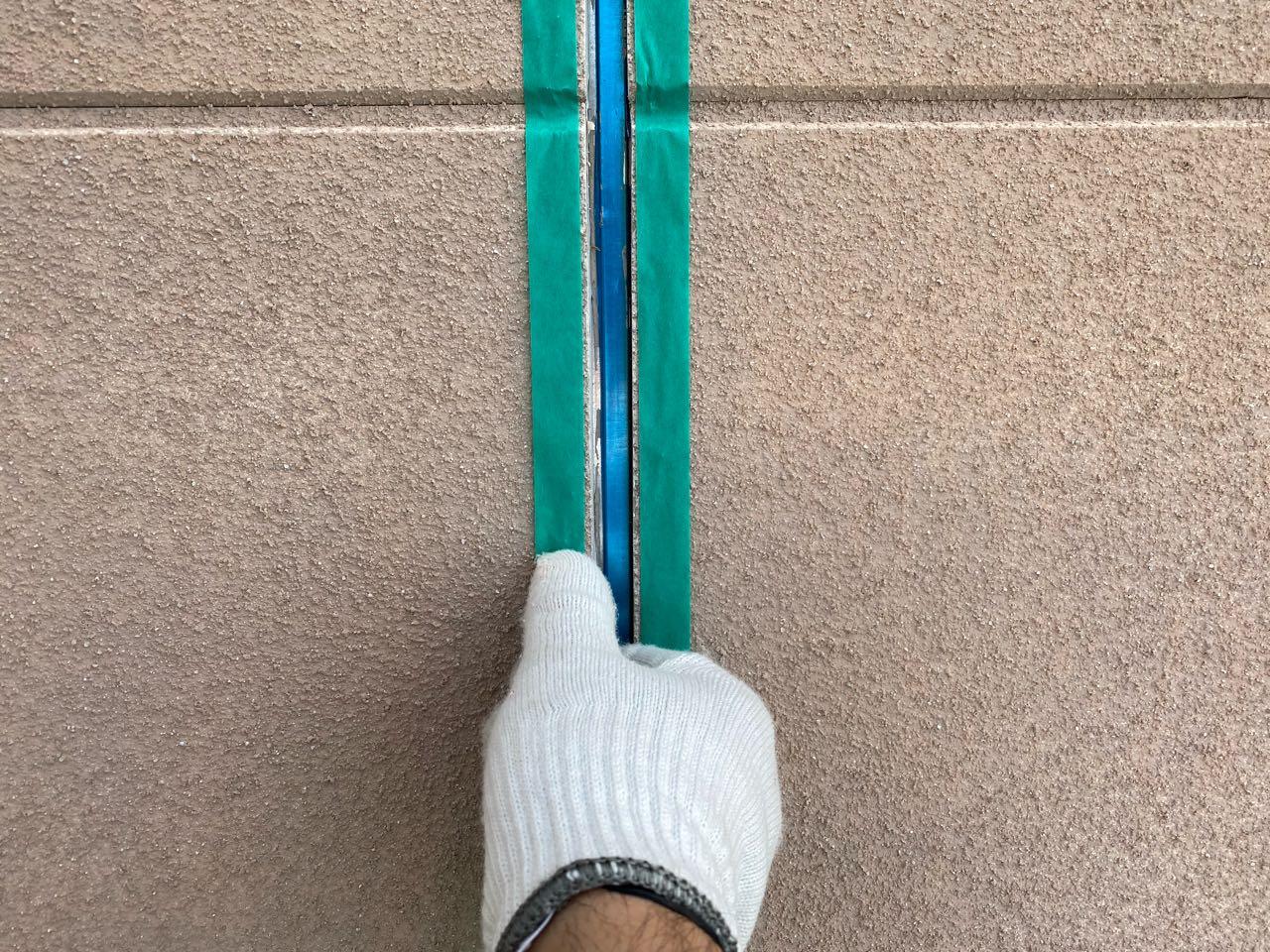 【シーリング工事】マスキング貼り