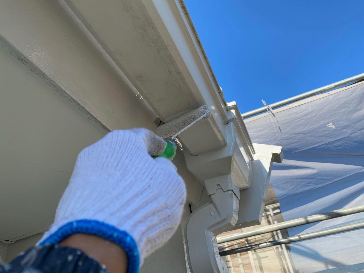 【雨樋塗装】下塗り