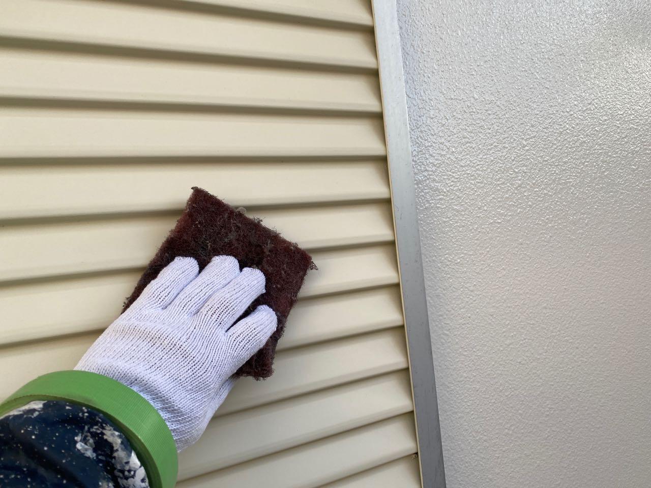 【雨戸塗装】ケレン作業