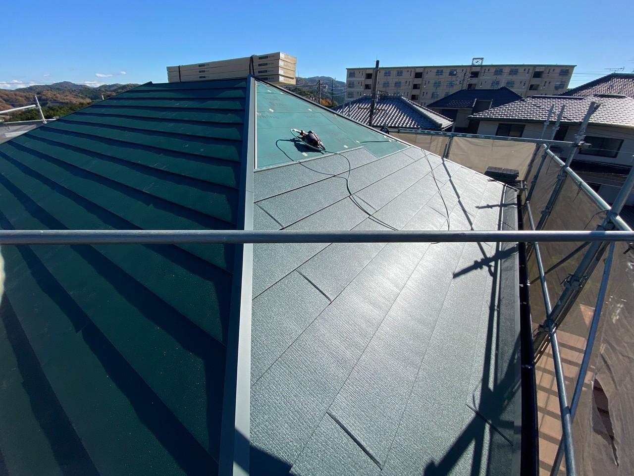 【屋根板金工事】屋根本体施工1