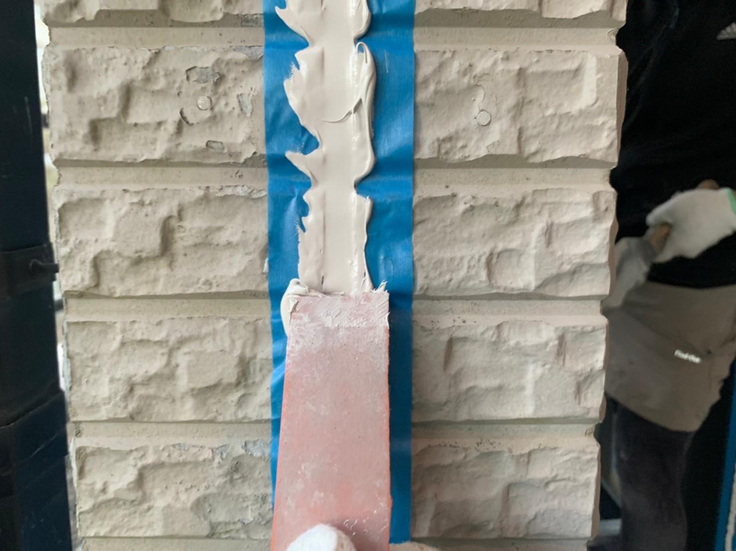 【シーリング工事】ヘラ押さえ