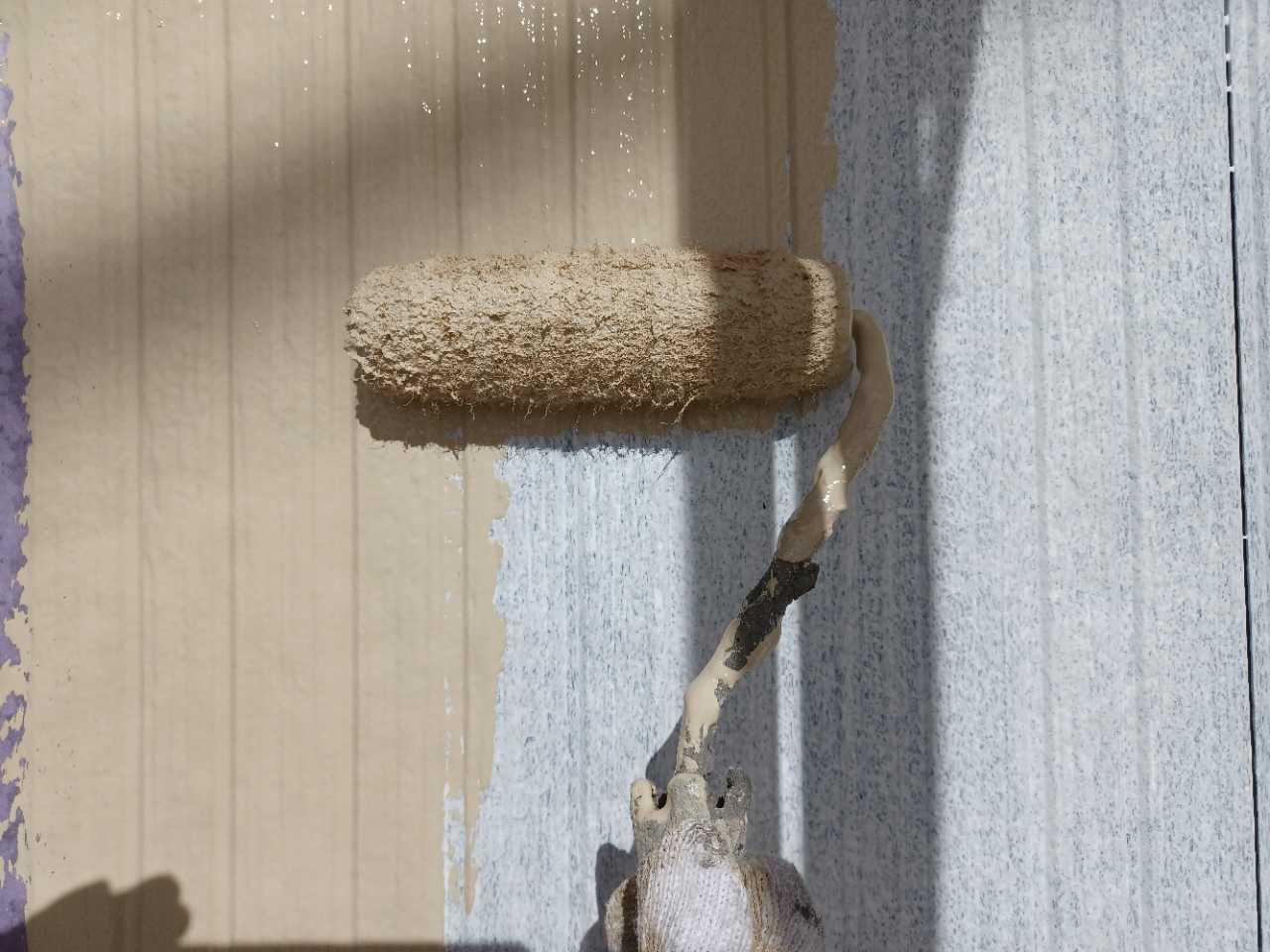 【外壁塗装2】中塗り