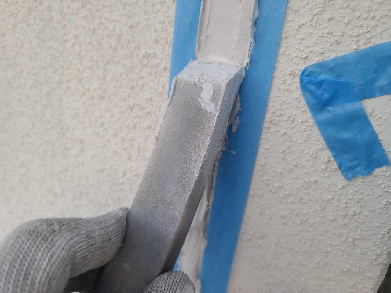 【シーリング工事】ヘラ押さえ