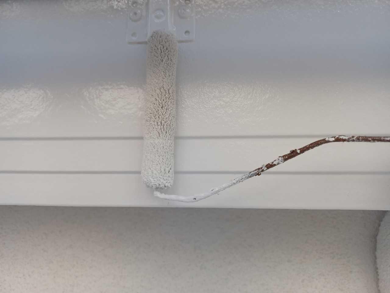 【破風・鼻隠し塗装】上塗り