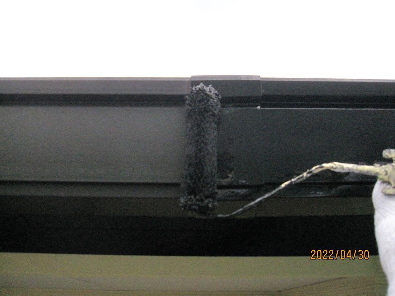 【雨樋塗装】下塗り
