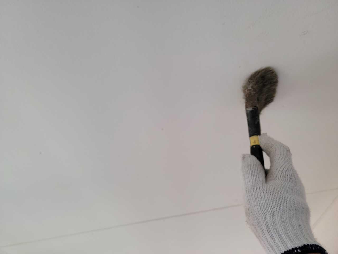 【軒天塗装】ケレン作業