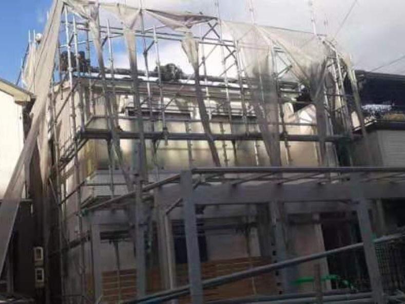 【足場設置工事】設置中