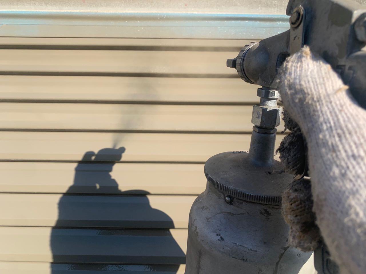 【雨戸塗装】上塗り