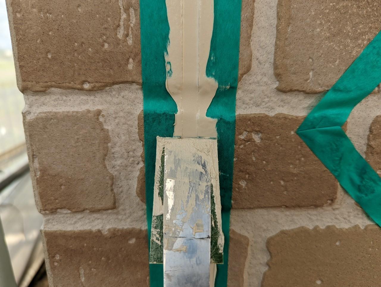 【シーリング工事】ヘラ押さえ