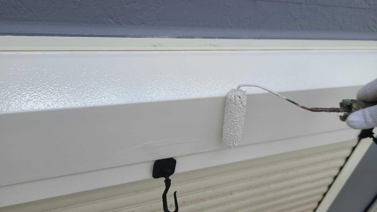 【シャッターボックス塗装】上塗り