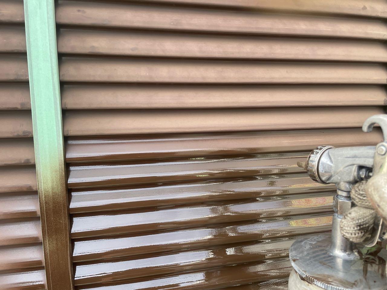 【雨戸塗装】下塗り