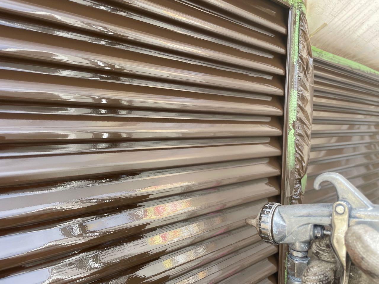 【雨戸塗装】上塗り