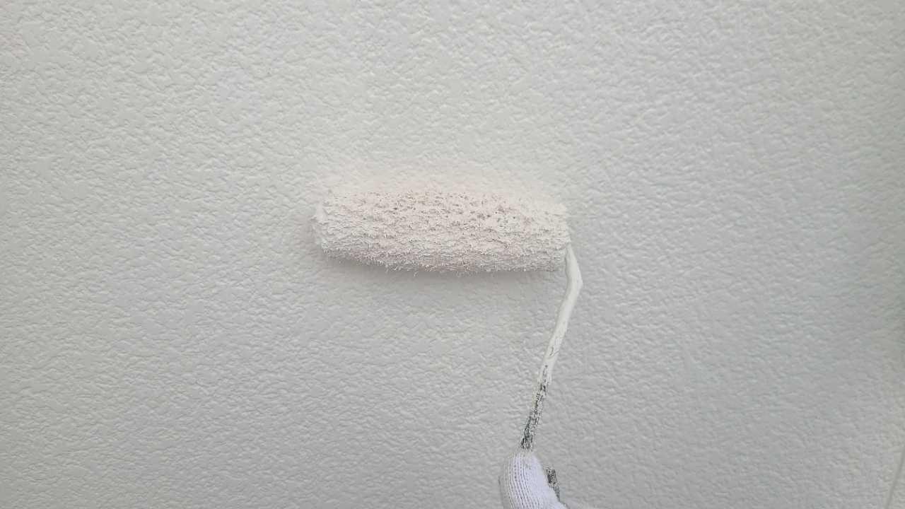 【外壁塗装2】中塗り