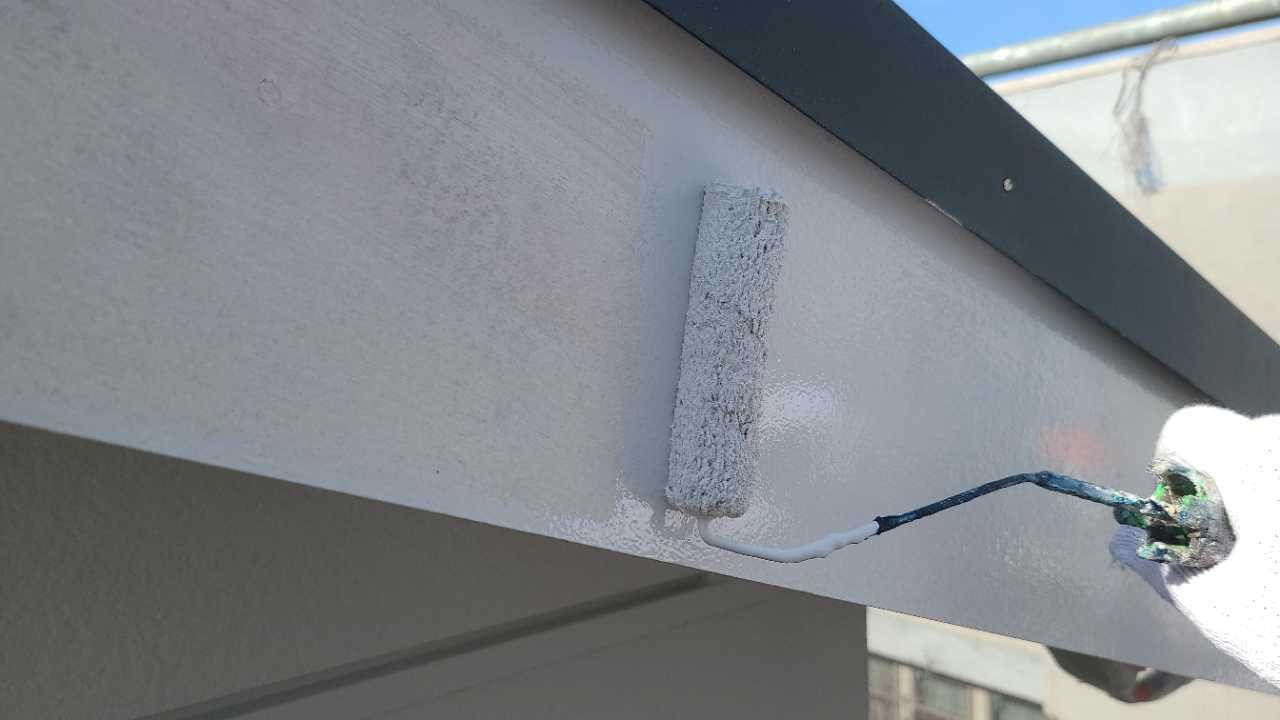 【破風・鼻隠し塗装】下塗り