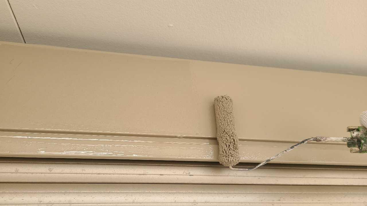 【シャッターボックス塗装】下塗り