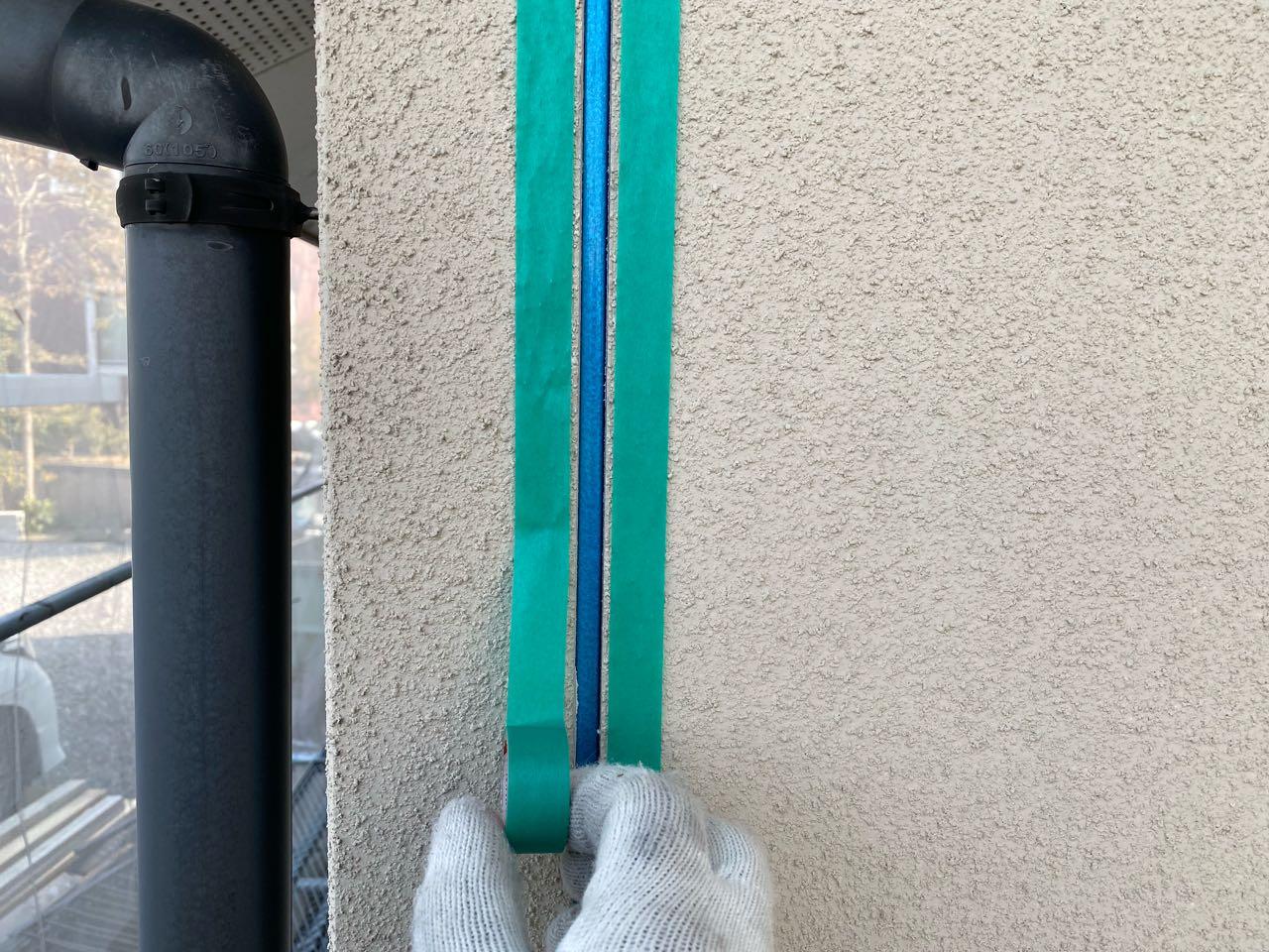 【シーリング工事】マスキング貼り