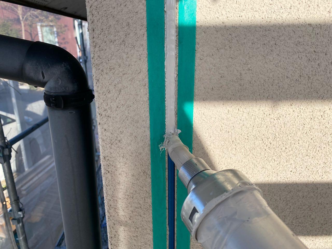 【シーリング工事】コーキング充填