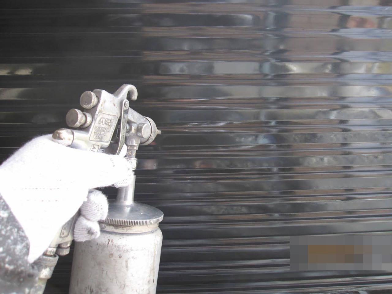 【雨戸塗装】上塗り