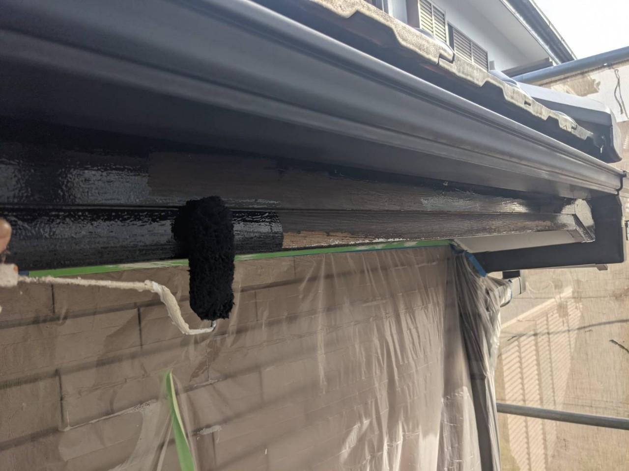 【破風・鼻隠し塗装】下塗り