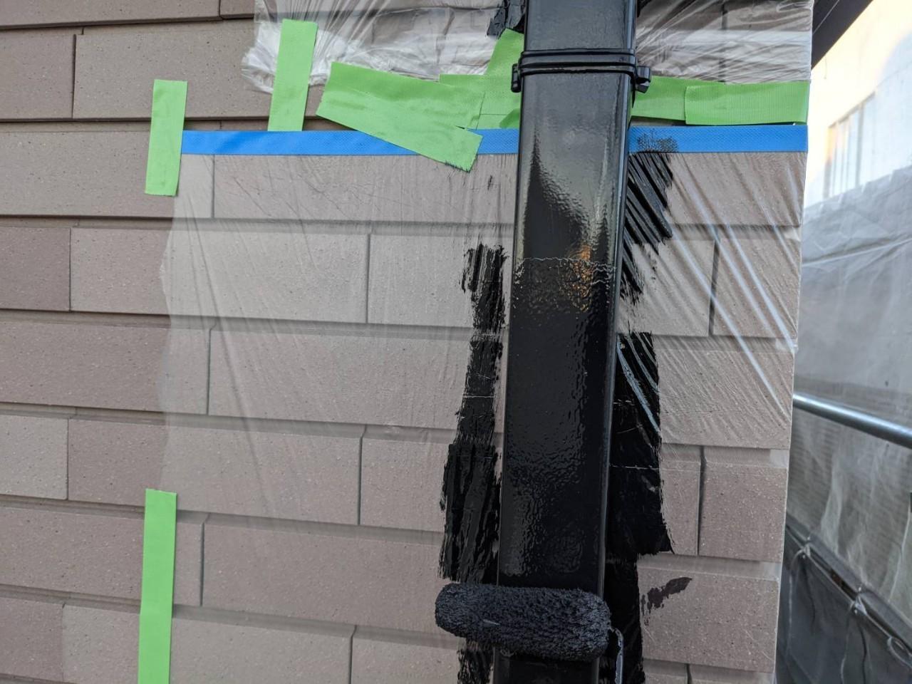 【雨樋塗装】上塗り