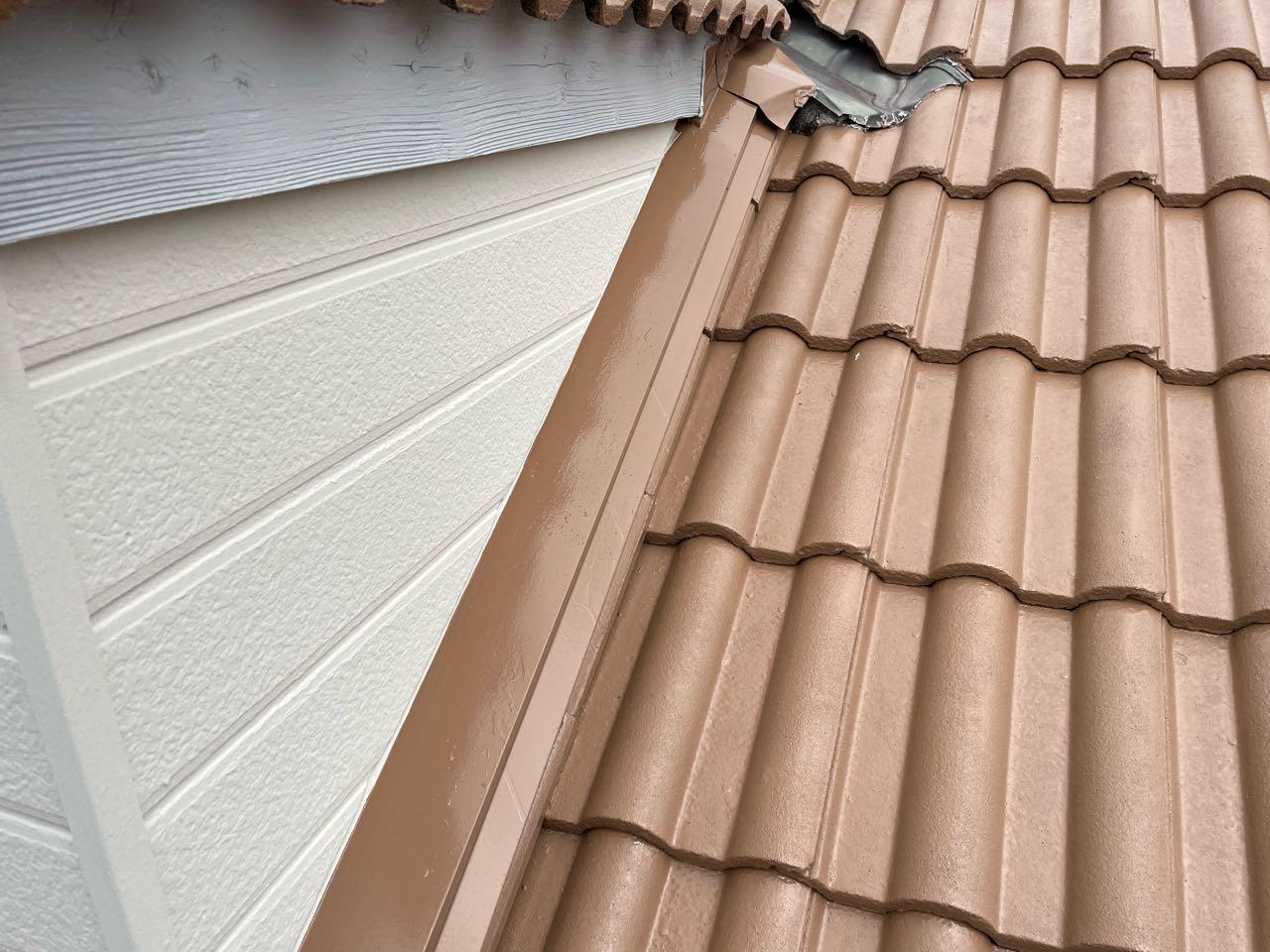 【屋根棟板金塗装】完了