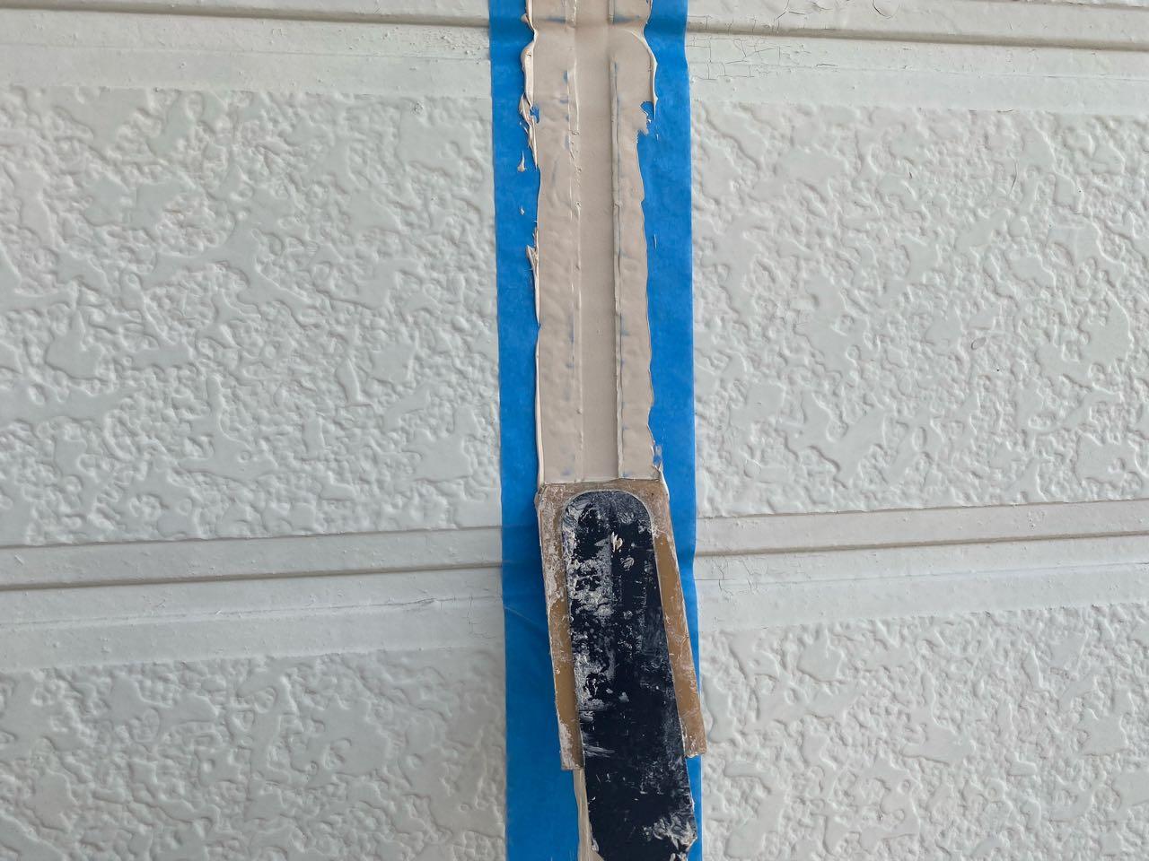 【シーリング工事】ヘラ押さえ