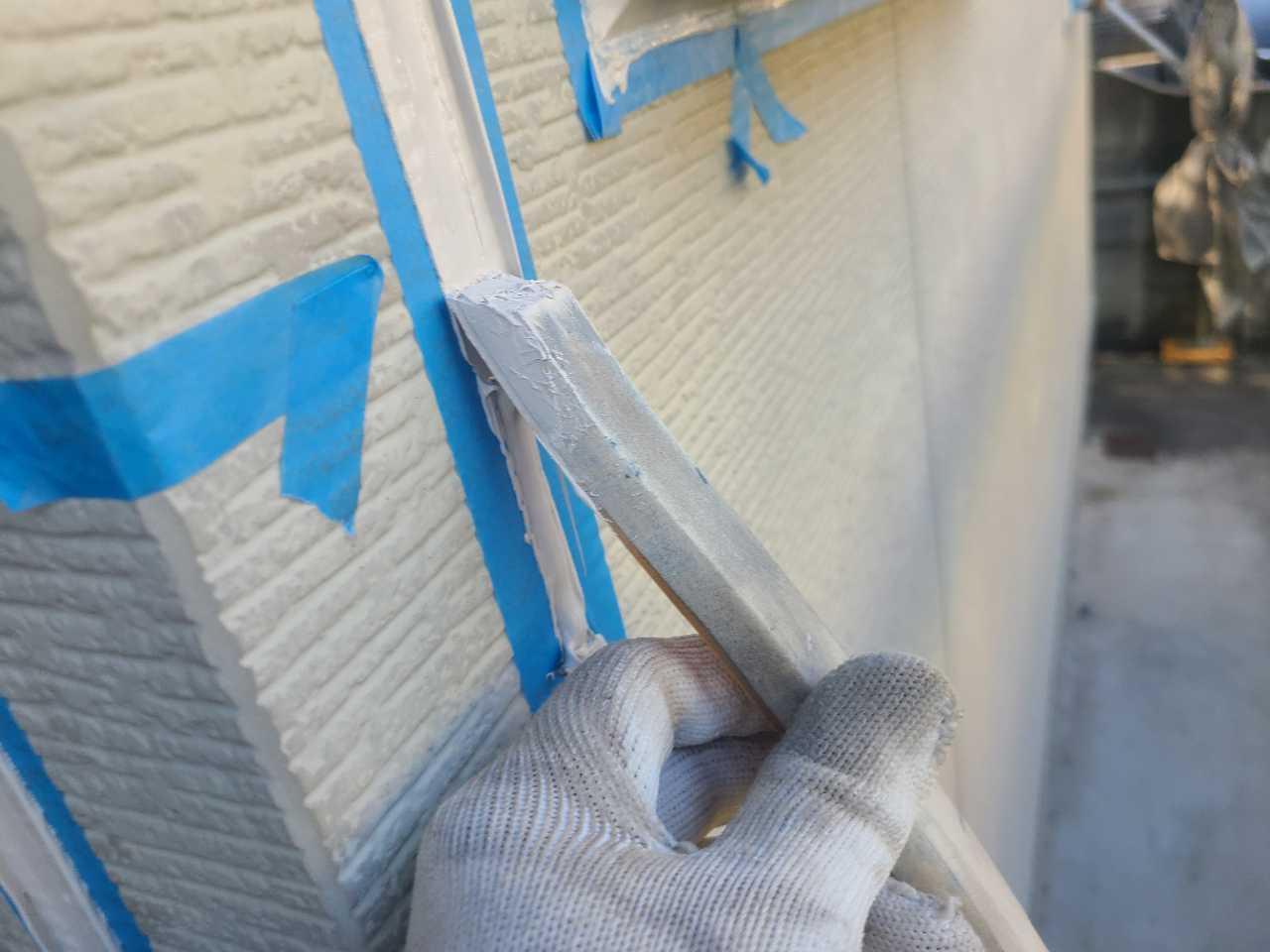 【シーリング工事】ヘラ押さえ