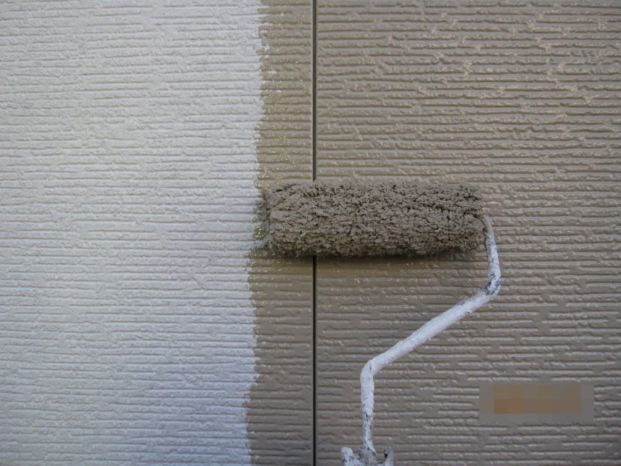 【外壁塗装1】中塗り