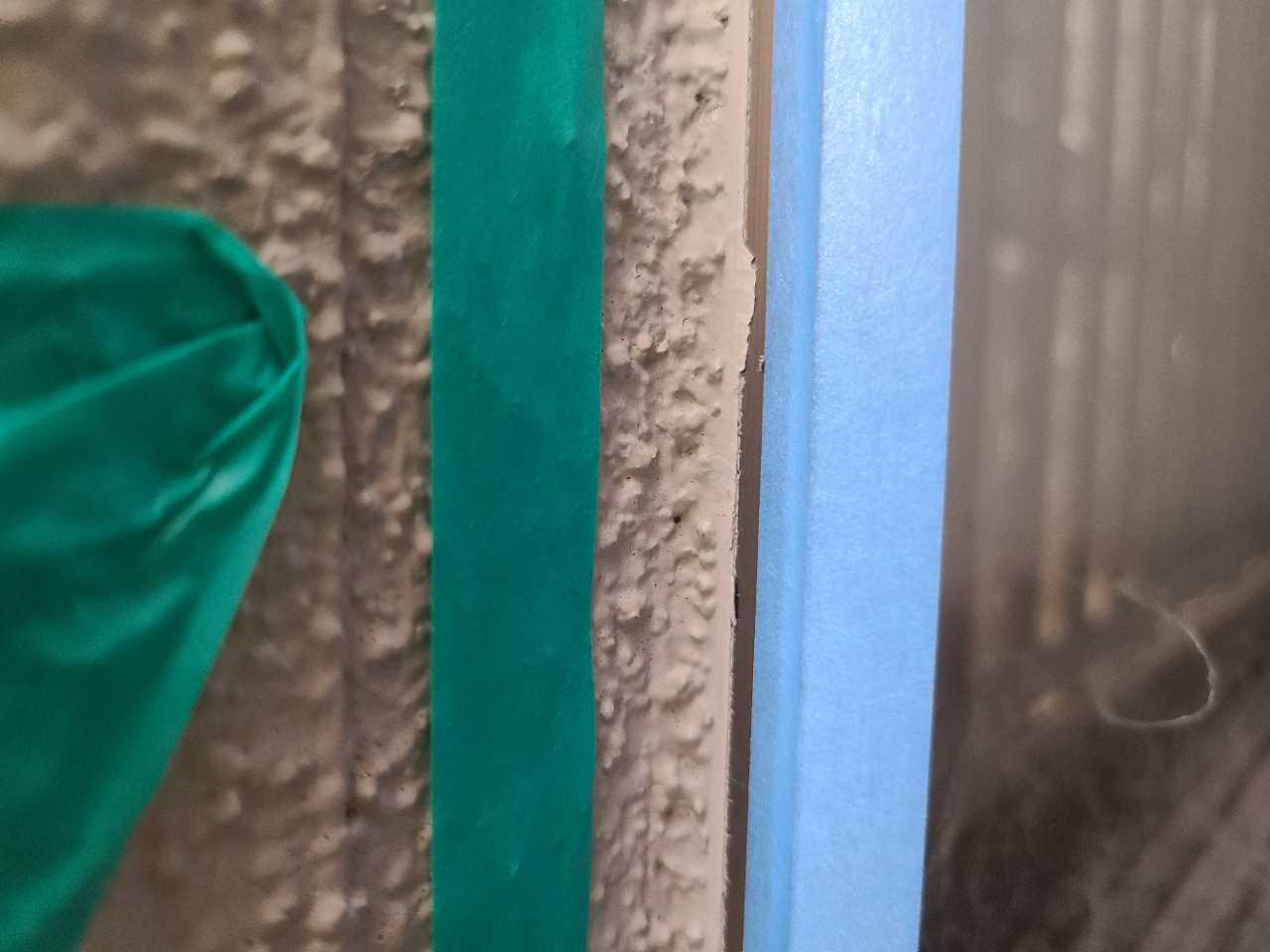 【シーリング工事】マスキング貼り