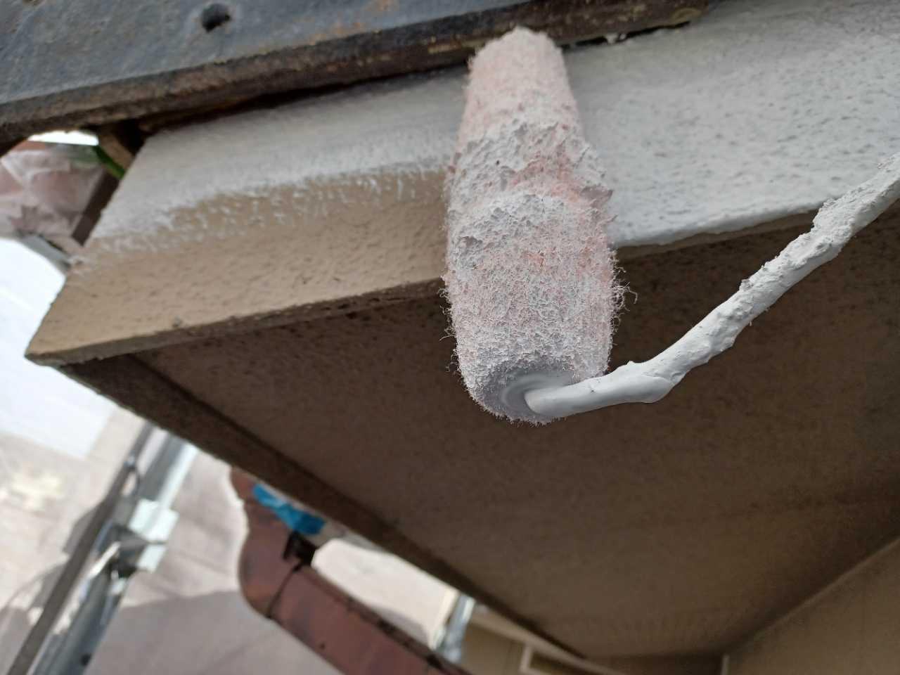 【破風・鼻隠し塗装】下塗り