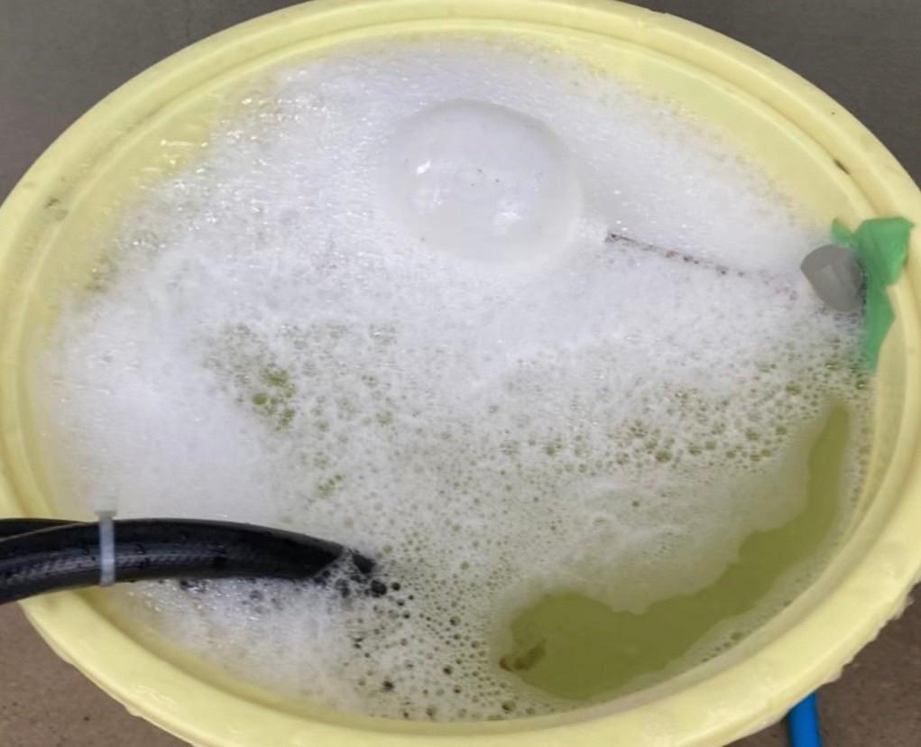 【バイオ洗剤準備】洗浄液攪拌