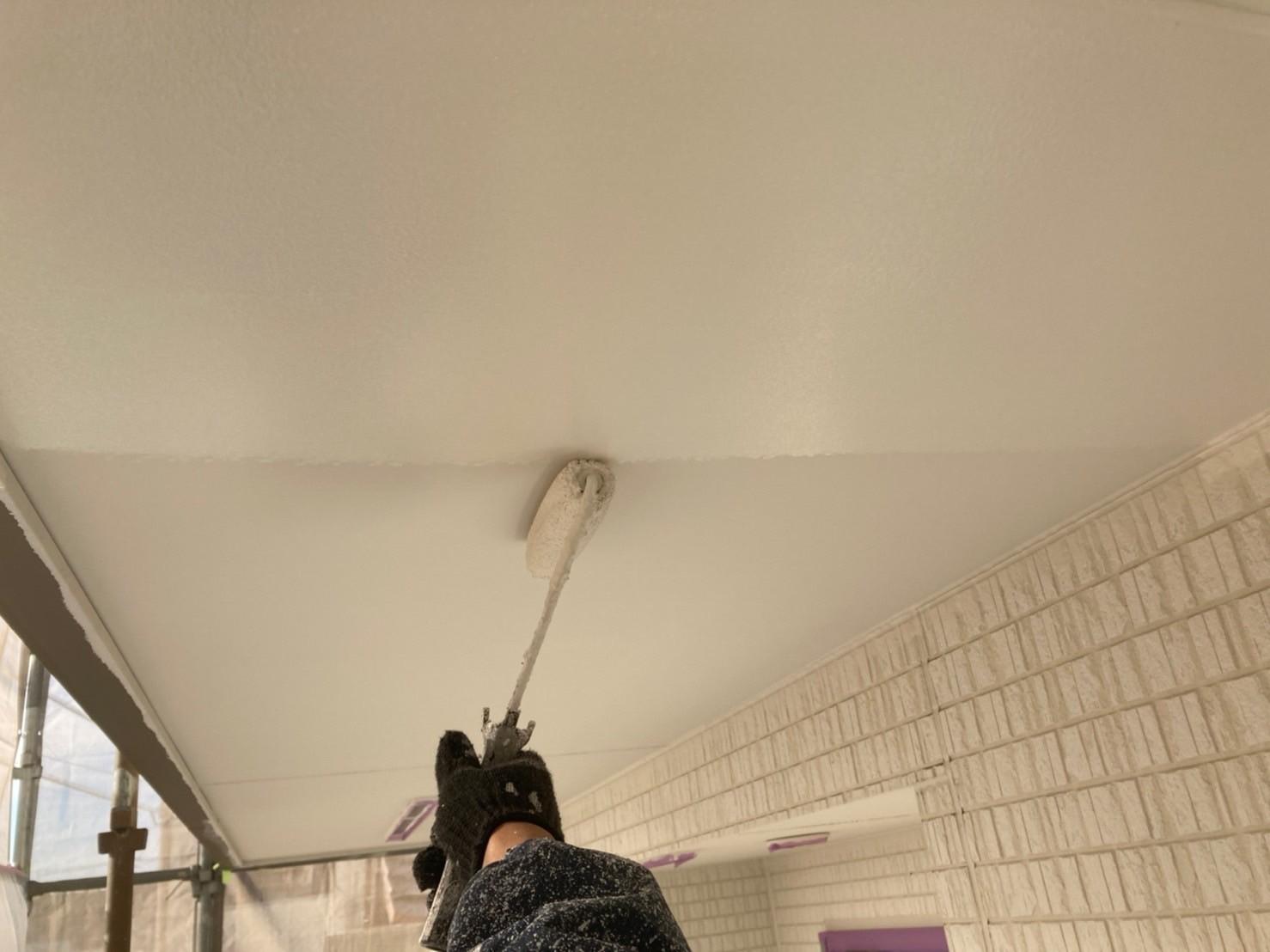 【軒天塗装】下塗り