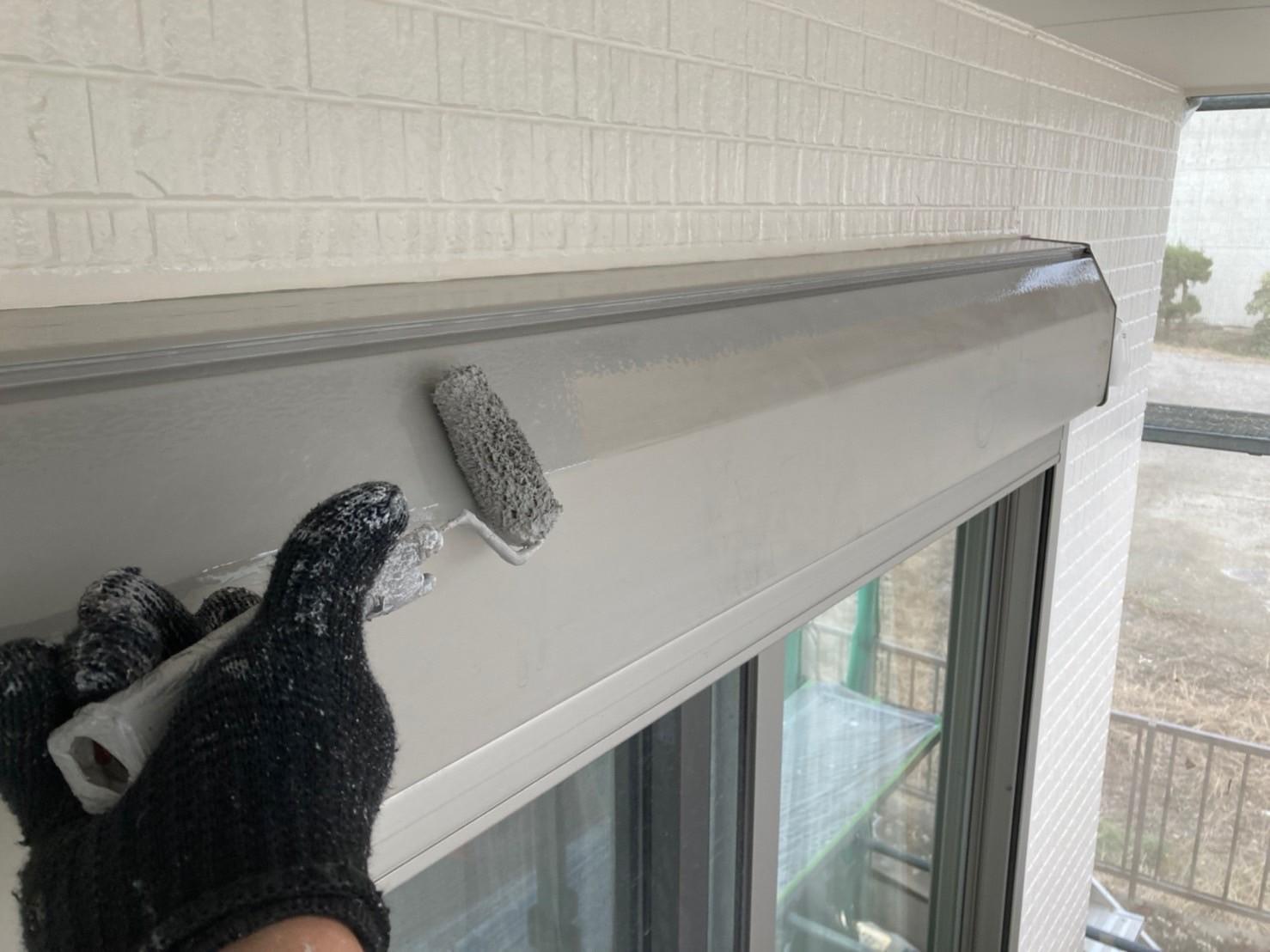 【シャッターボックス塗装】下塗り