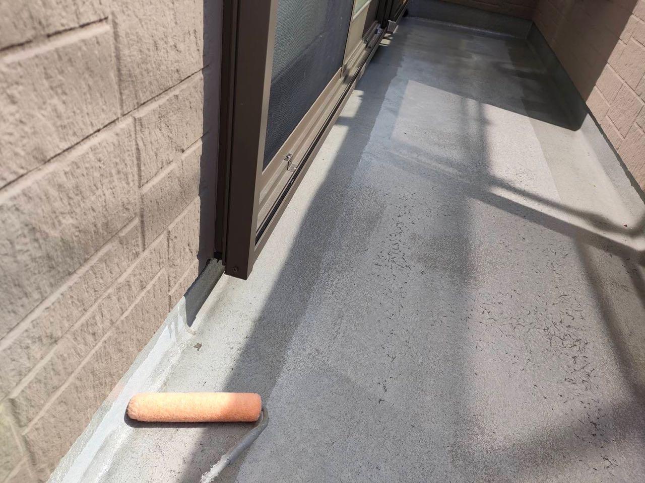 【防水工事】プライマー塗布