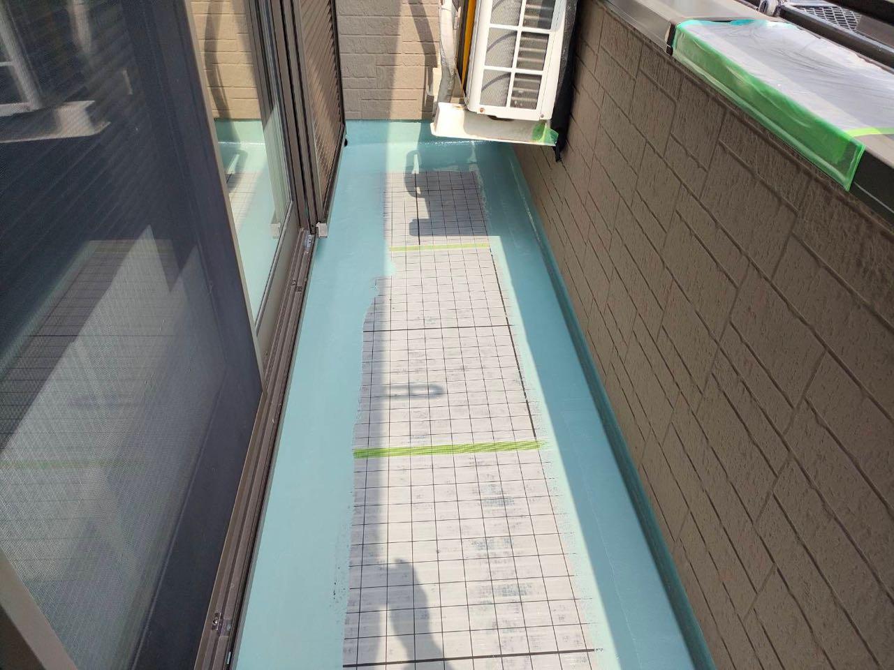 【防水工事】ウレタン防水塗布1回目