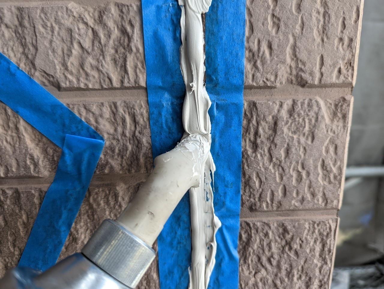 【シーリング工事】コーキング充填