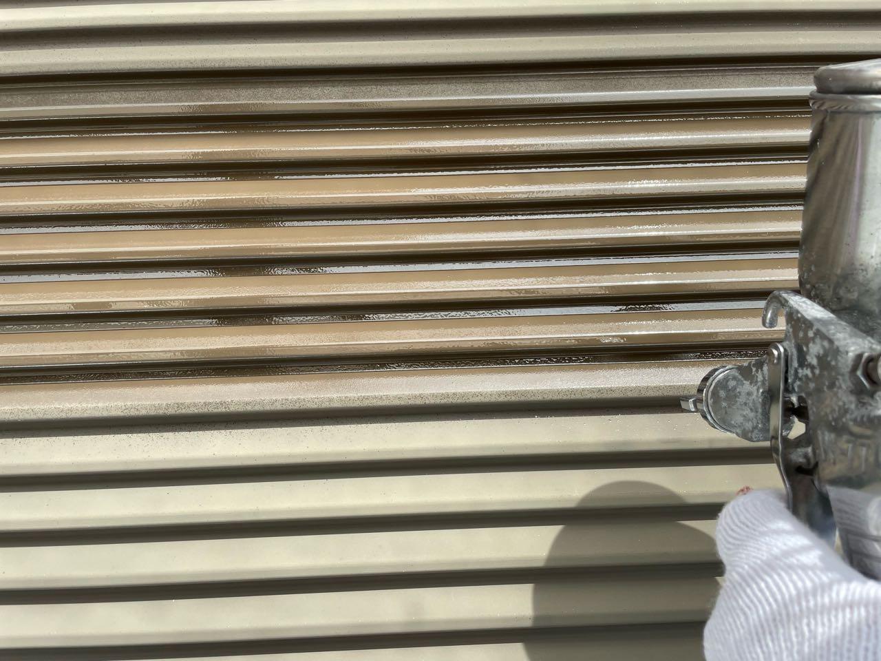 【雨戸塗装】下塗り