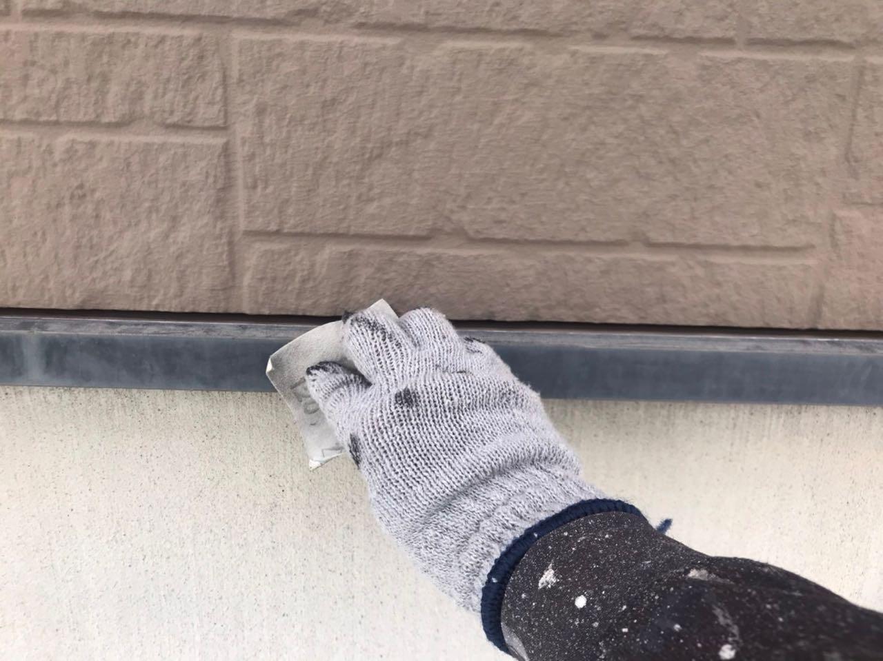 【水切り塗装】ケレン作業