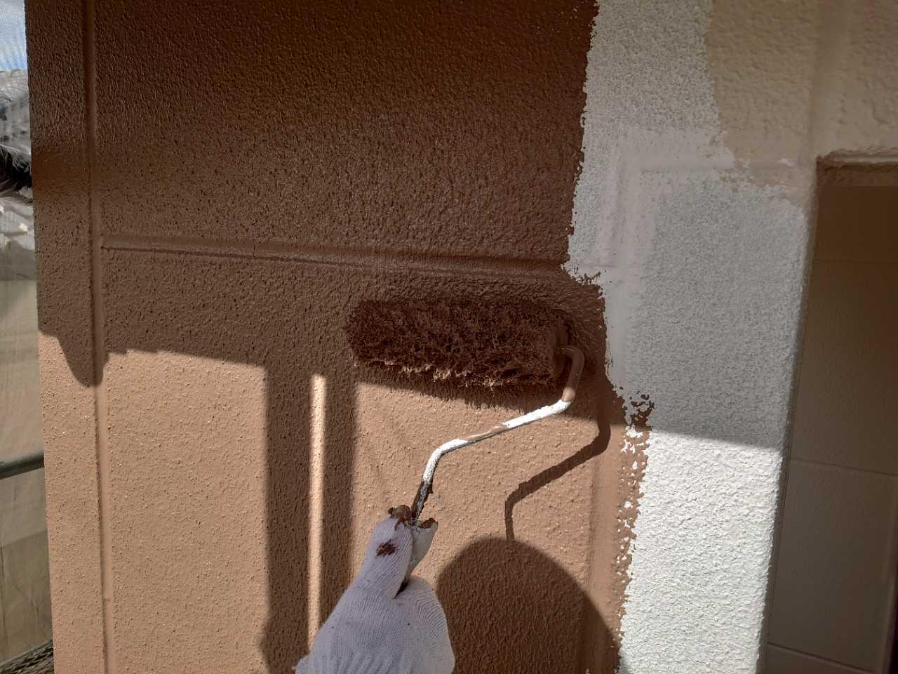 【外壁塗装2】中塗り