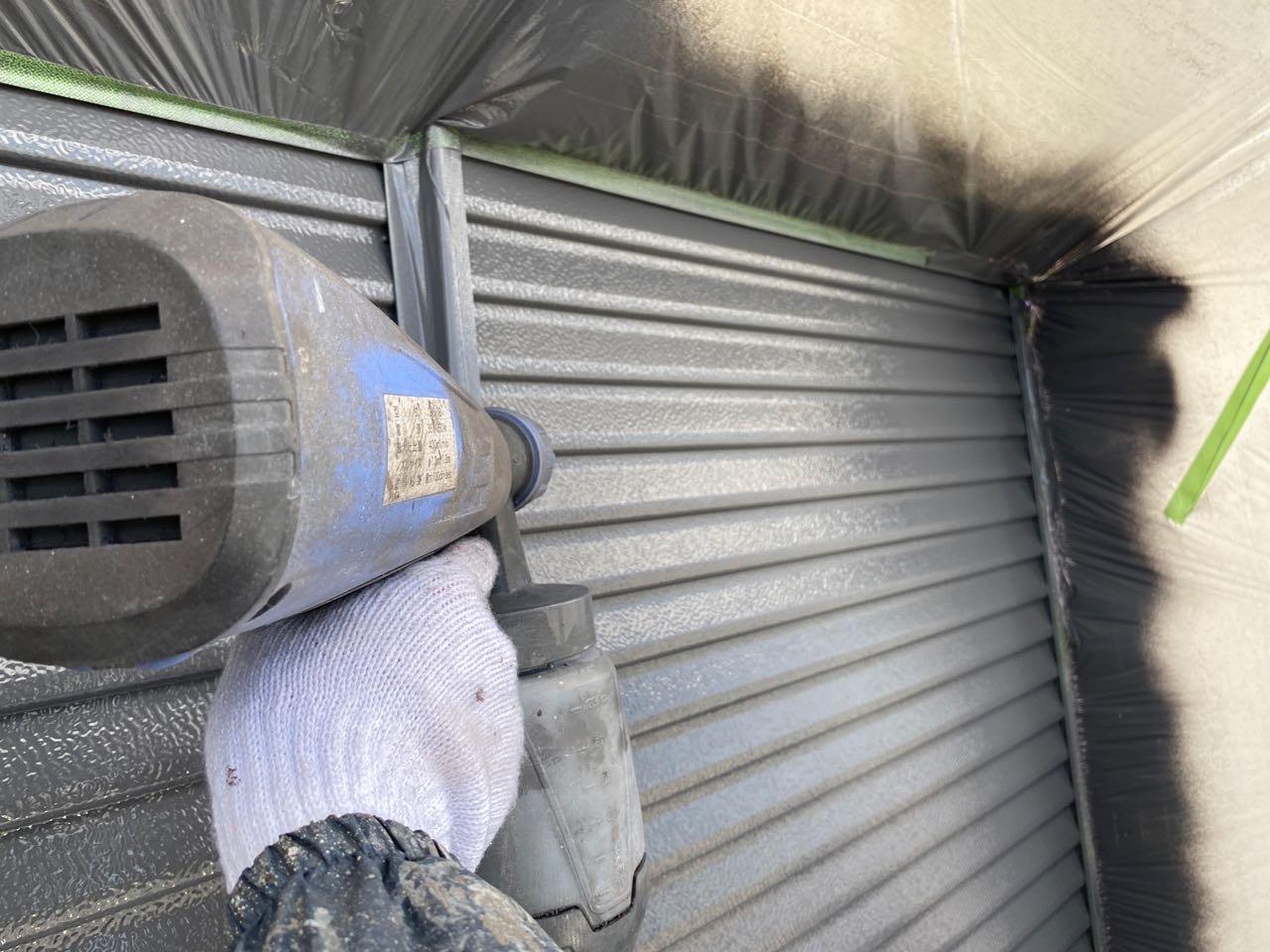 【雨戸塗装】上塗り