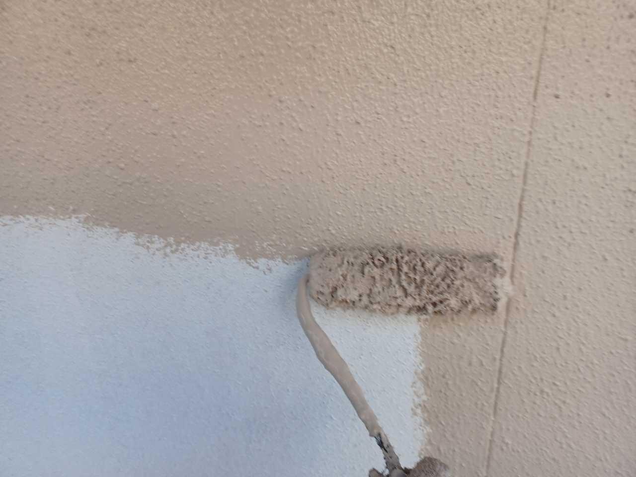 【外壁塗装1】中塗り