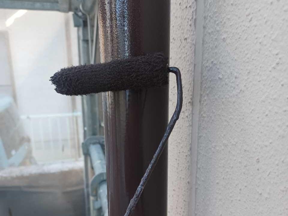 【雨樋塗装】上塗り