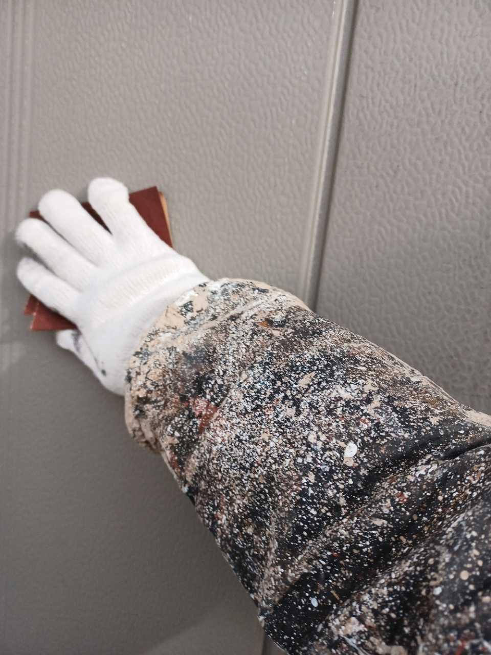 【雨戸塗装】ケレン作業