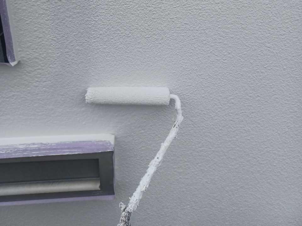 【擁壁塗装】仕上げ塗装2回目
