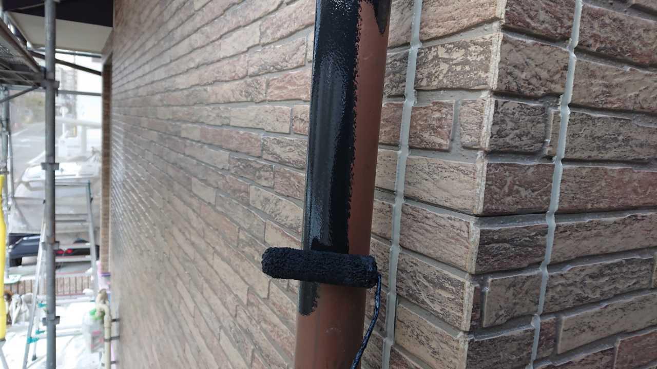 【雨樋塗装】下塗り